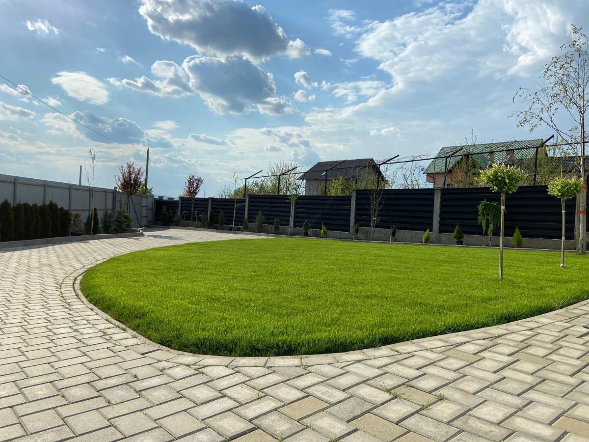 Ferienwohnung Lora Studio Suceava Exterior foto